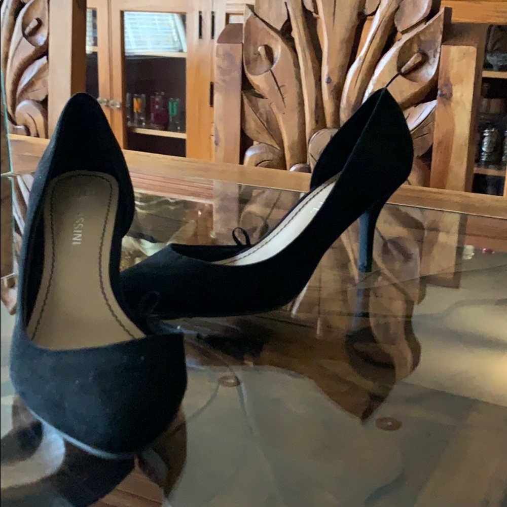 Black heels